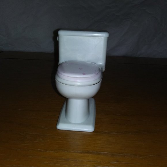 Vintage 1996 Barbie Bathroom Set - Picture 4 of 7